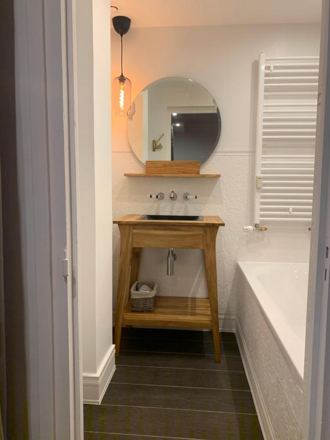Appart Hotel Jean Lebon Calais Bagian luar foto